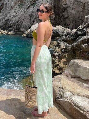 NWT Petite Studio NYC Salina Pants Fern Green Flowy Pleated Wide Leg Size M